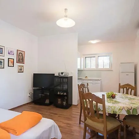 Apartman Dado *